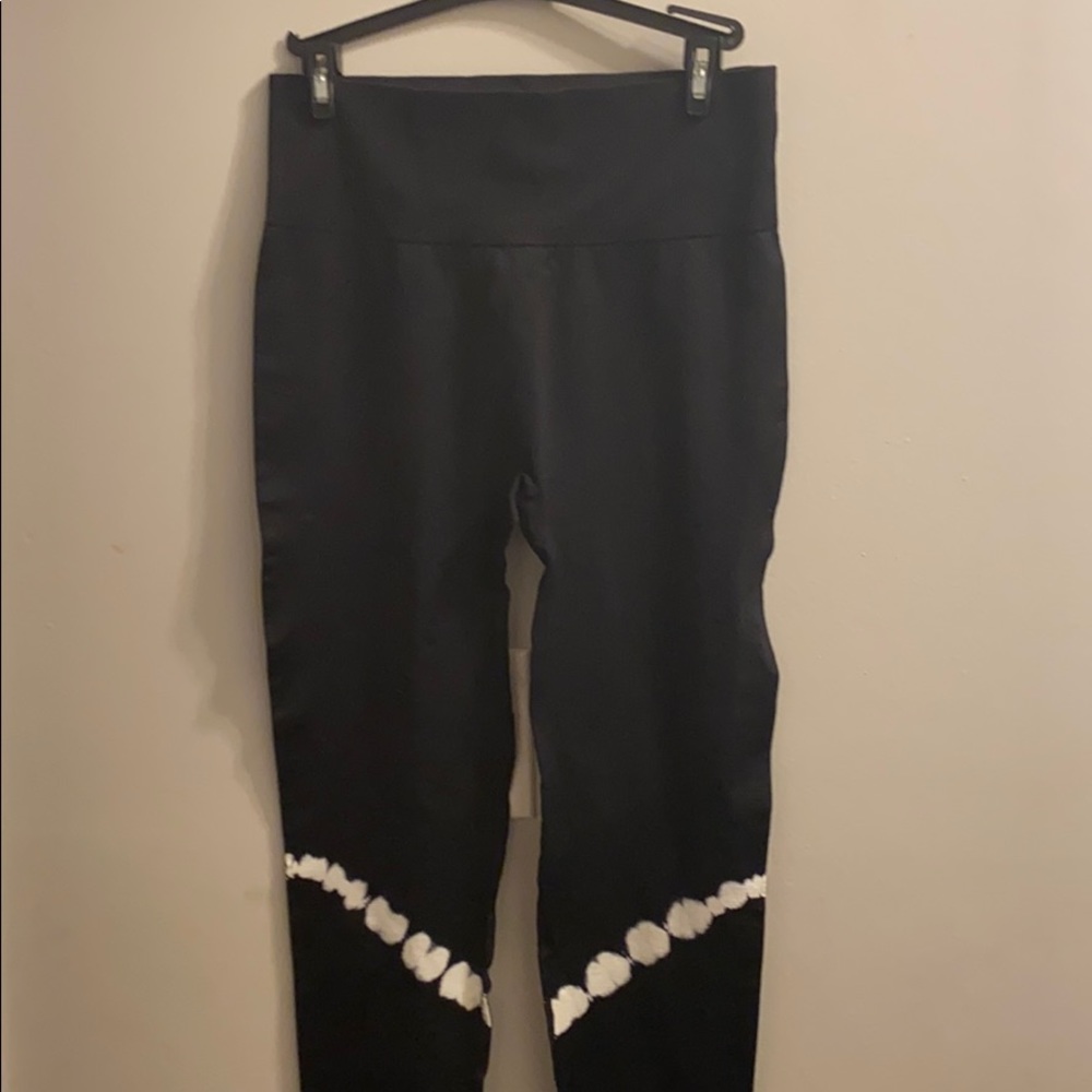 Black leggings from PinkI never use it